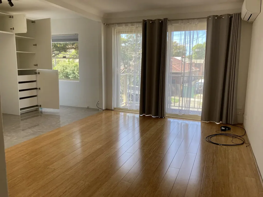 Comfortable 2 br home unit with parking. Convenient location