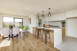 24 Korowhiti Road, Clarks Beach
