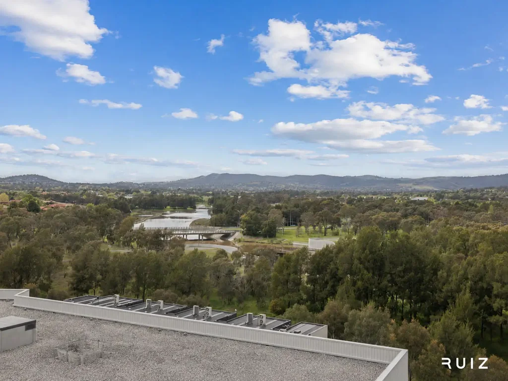 Contemporary Two-Bedroom Apartment in Vibrant Greenway