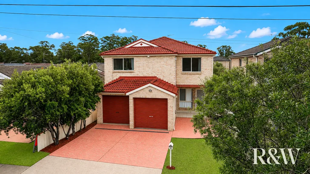 Rooty Hill 5房 大型砖房 5卧宽敞 临近Rooty Hill站 学校 商场 M7/M4便捷 5 Bedroom Brick Home in Rooty Hill & Walk to Train Station!