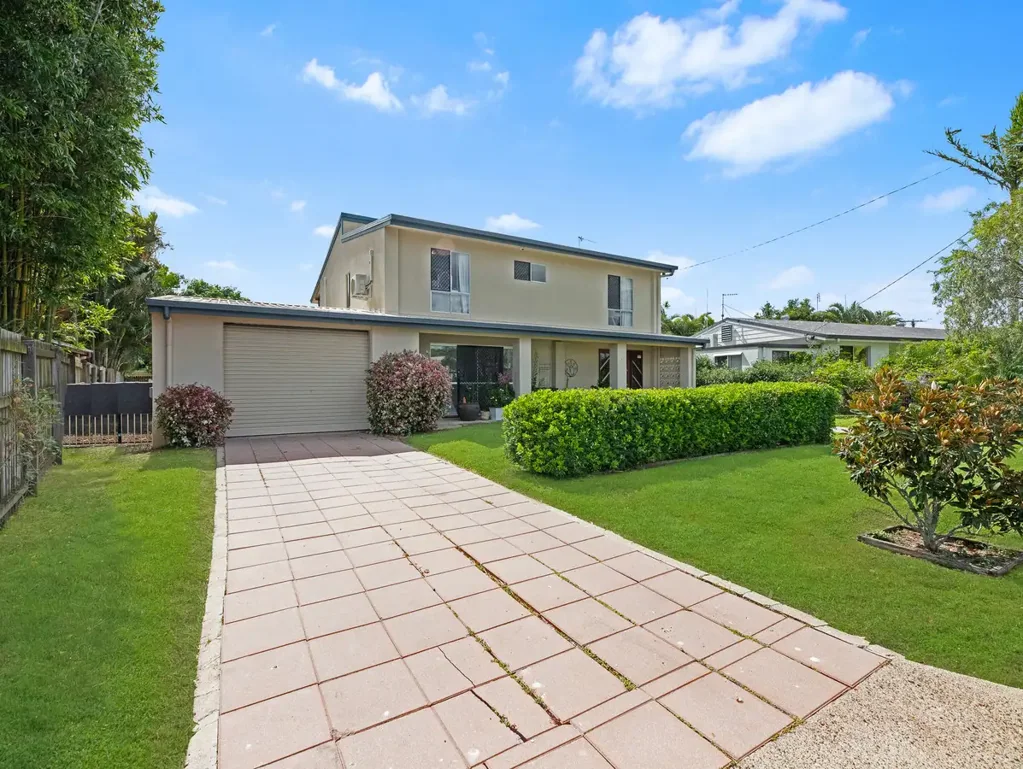 8 Galatea Street, Point Vernon, QLD 4655