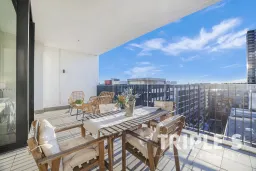 801/4 Waterways Street, Wentworth Point