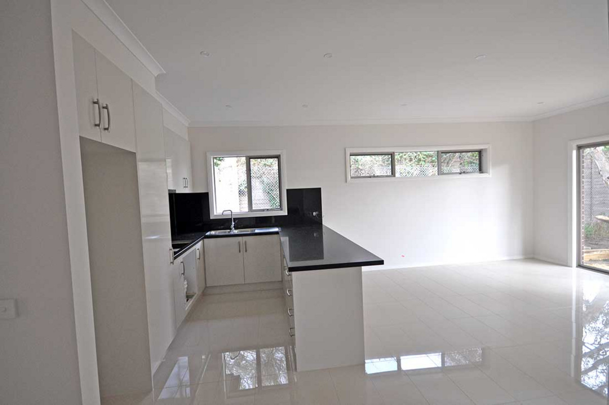 UNIT 2 3 ROSS CT, MOUNT WAVERLEY VIC 3149, 0 Schlafzimmer, 0 Badezimmer, Townhouse