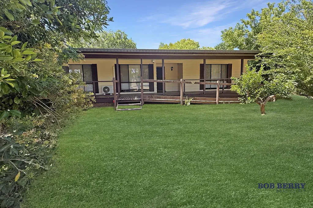 Wellington 3Habitaciones Riverside Opportunity on a Generous 2,779sqm Block