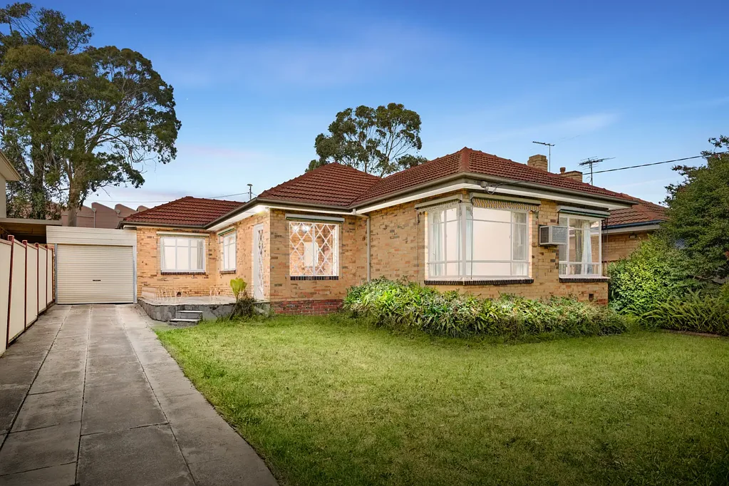 Spacious Family Living in Prime Malvern East Location - 6 month lease with view to extend