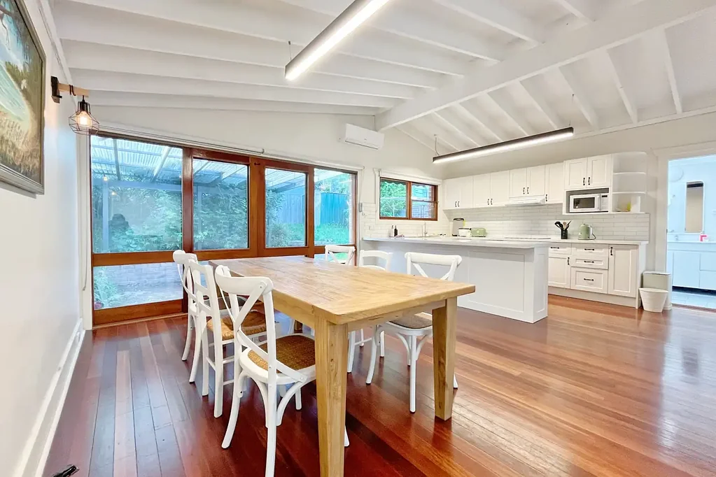 3 Bedrooms classic family house