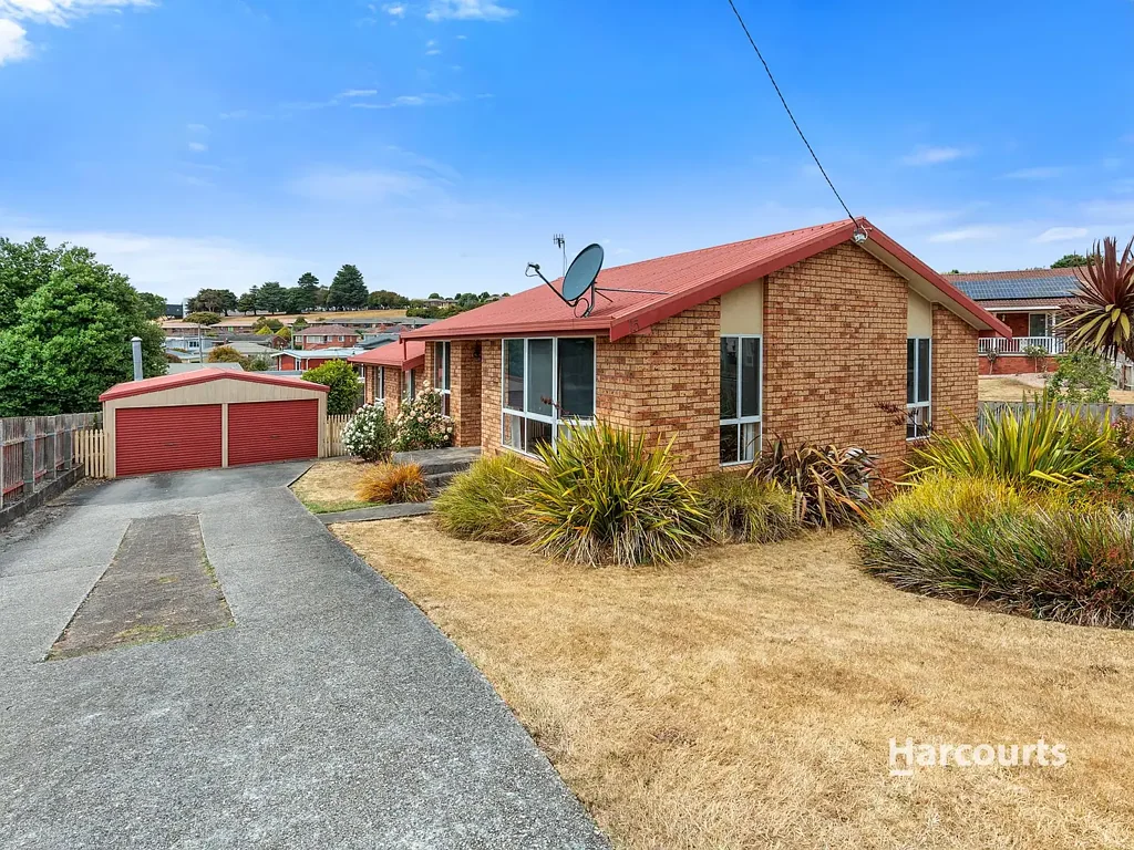 15 Greenacre Street, Upper Burnie, TAS 7320