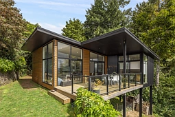 15A Exeter Place, Tihiotonga