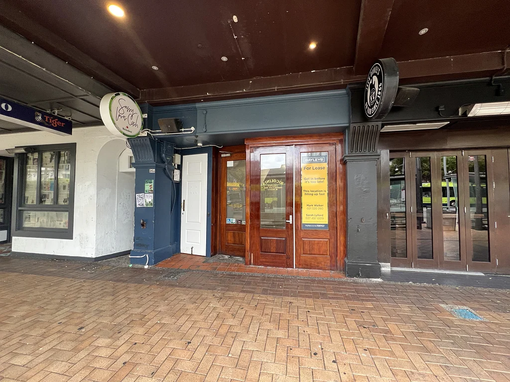 Te Aro Retail or hospitality with courtyard