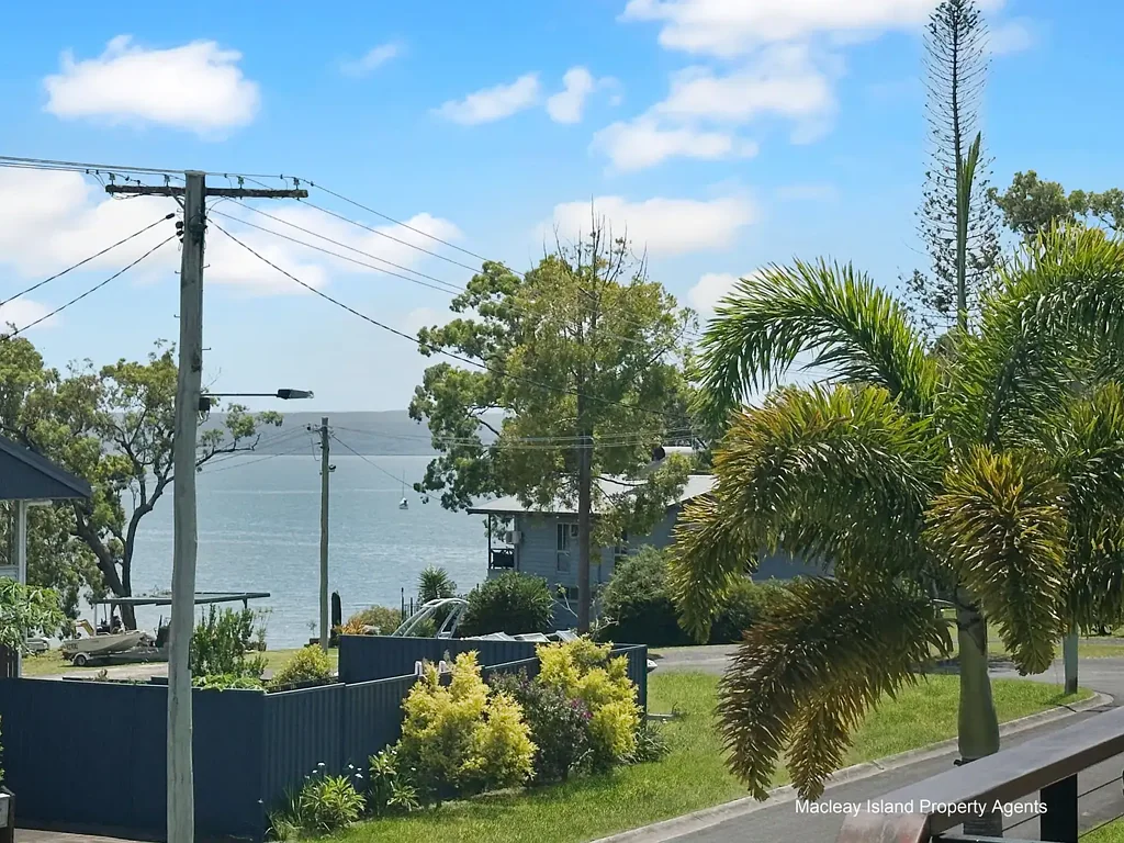 Macleay Island 2침실 Modern Coastal Living on Macleay Island