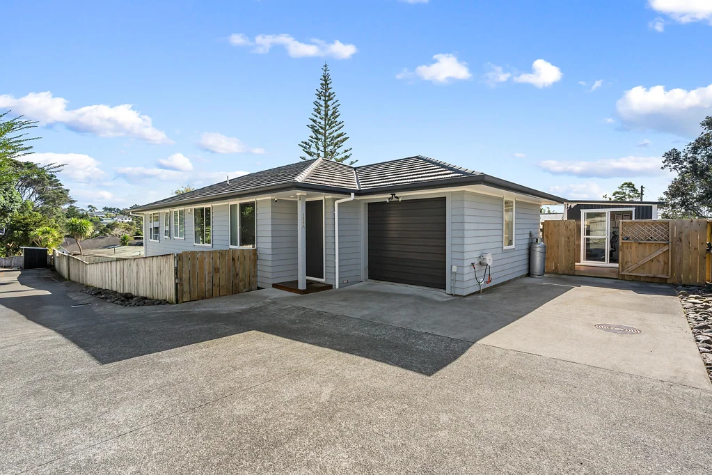 135A Rosier Road, Glen Eden, Waitakere City, Auckland