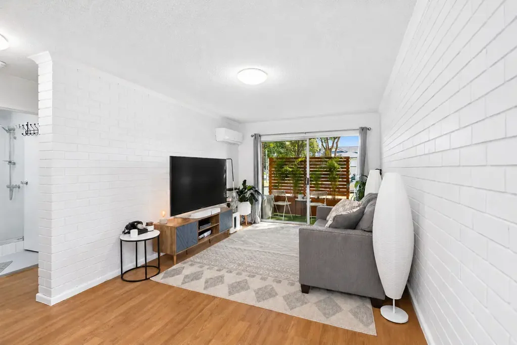 Moorooka 2 Bedroom Ground Floor Gem!