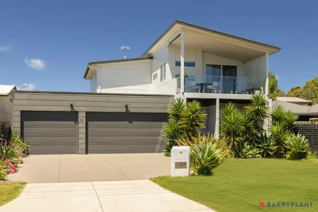 Cowes 4Kwarto Contemporary Coastal Family Home – Walk to Beach & Town.