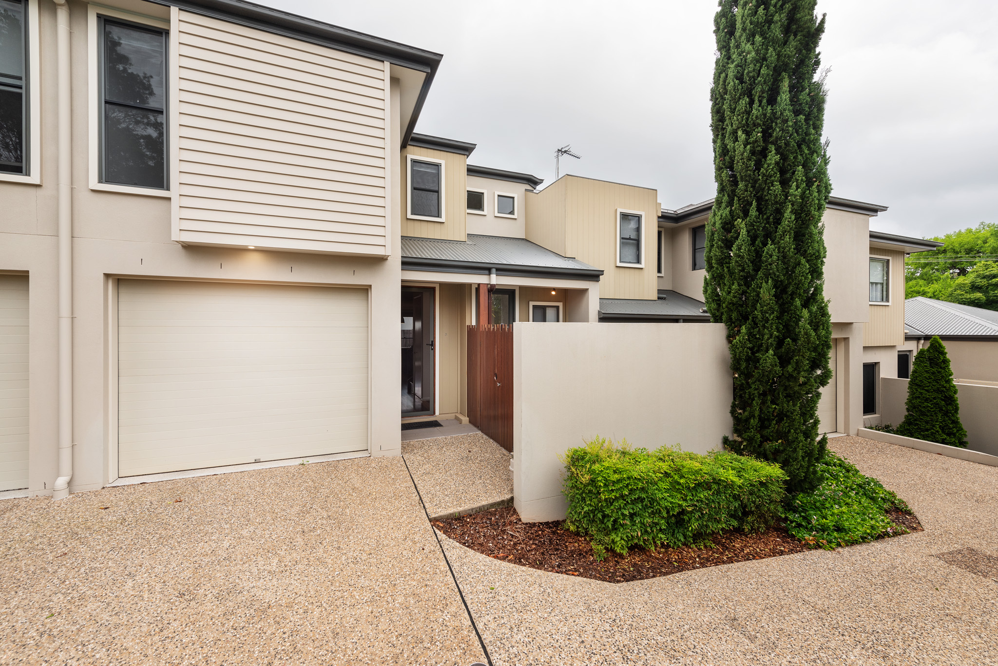 UNIT 3 223A MACKENZIE ST, CENTENARY HEIGHTS QLD 4350, 0 Schlafzimmer, 0 Badezimmer, Unit