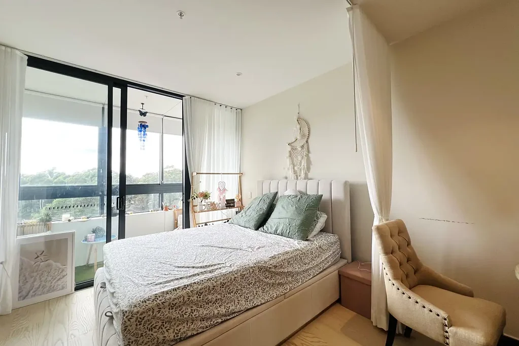 Studio Located In The Heart Of Macquarie Park | Right Next To Lachlan's Square