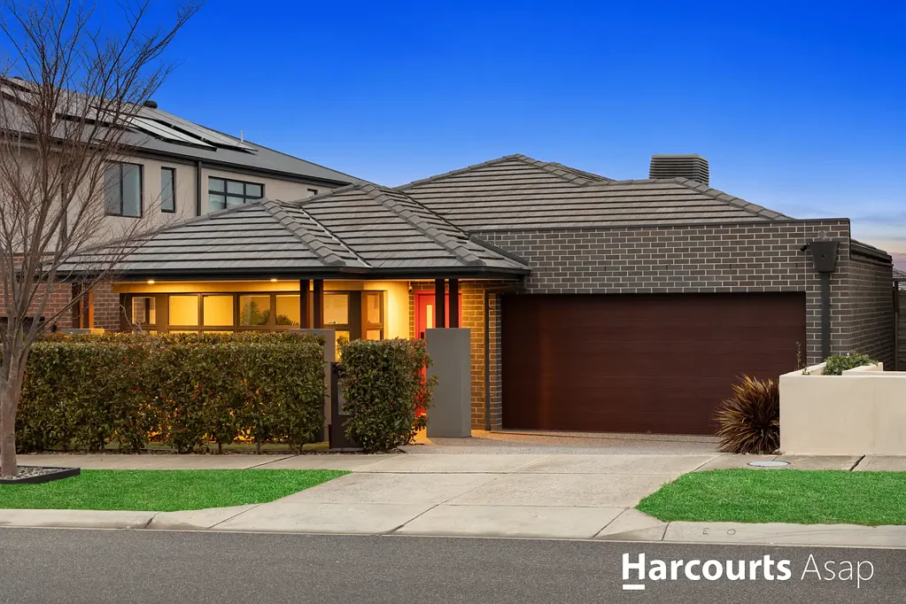 23 Tweed Road, Clyde North, VIC 3978