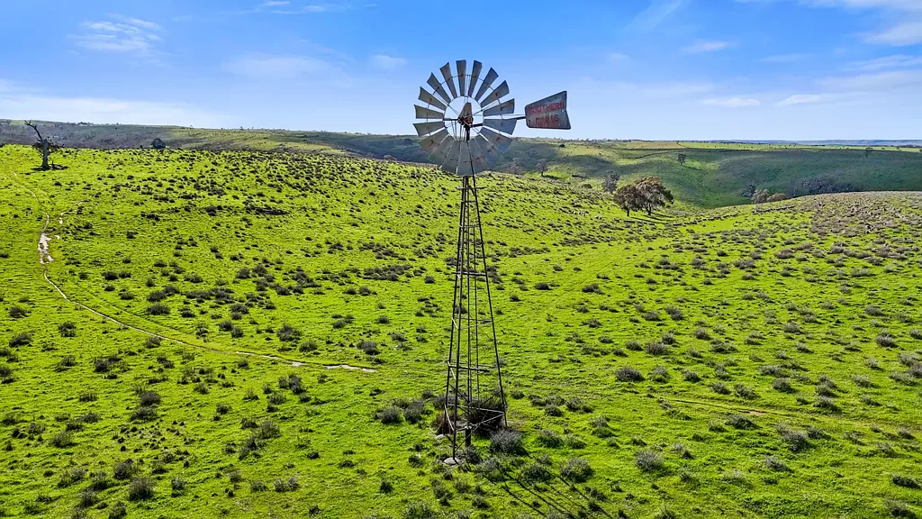 Highland Valley Build. Graze. Escape. An Epic Rural Holding on 3 Titles of 321-acs.