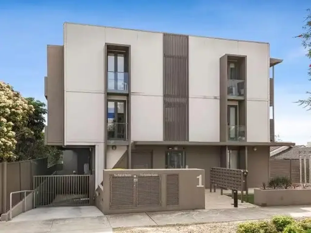 Fully furnished Apartment- Free Gas