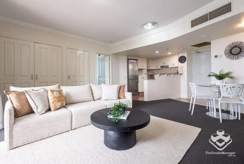 Luxurious High-Floor 2 Bedroom Apartment with Stunning River & City Views � Prime CBD Location