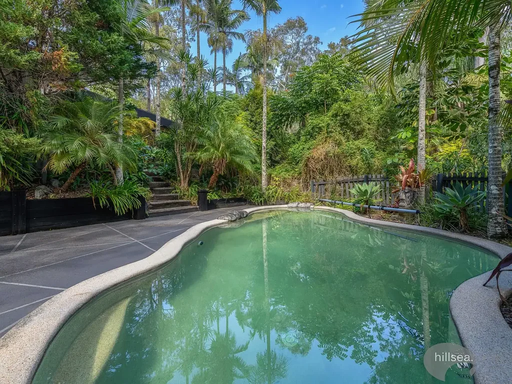 Gaven 5Habitaciones "Private & Tranquil Acreage Living on the Gold Coast - Family Friendly Home + Granny Flat on Approx. 7,468m² block, Just 5 Mins to the M1