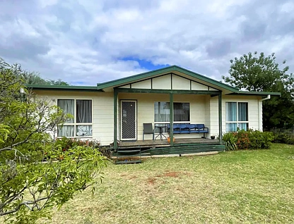 49 Heath Crescent, Griffith, NSW 2680, 3房, 1浴, 独立屋