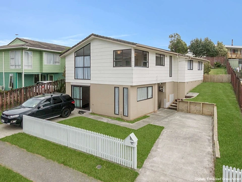 Stokes Valley 4房  Fresh Modern Interior, Wonderful Flexible Layout!