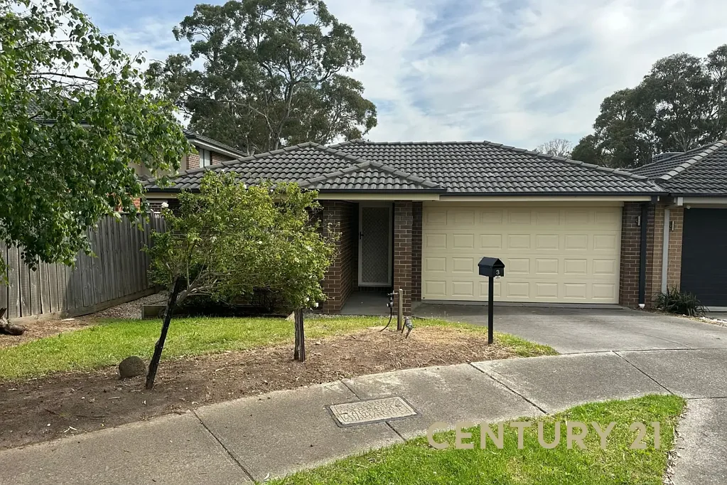 Family-Sized Living in Carrum Downs