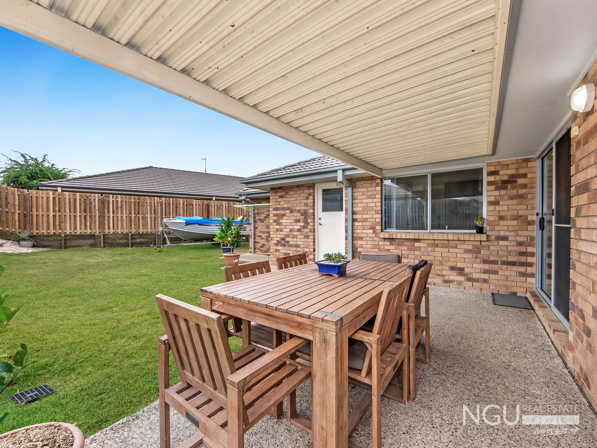 4 JULIA ST, BRASSALL QLD 4305, 0房, 0浴, House