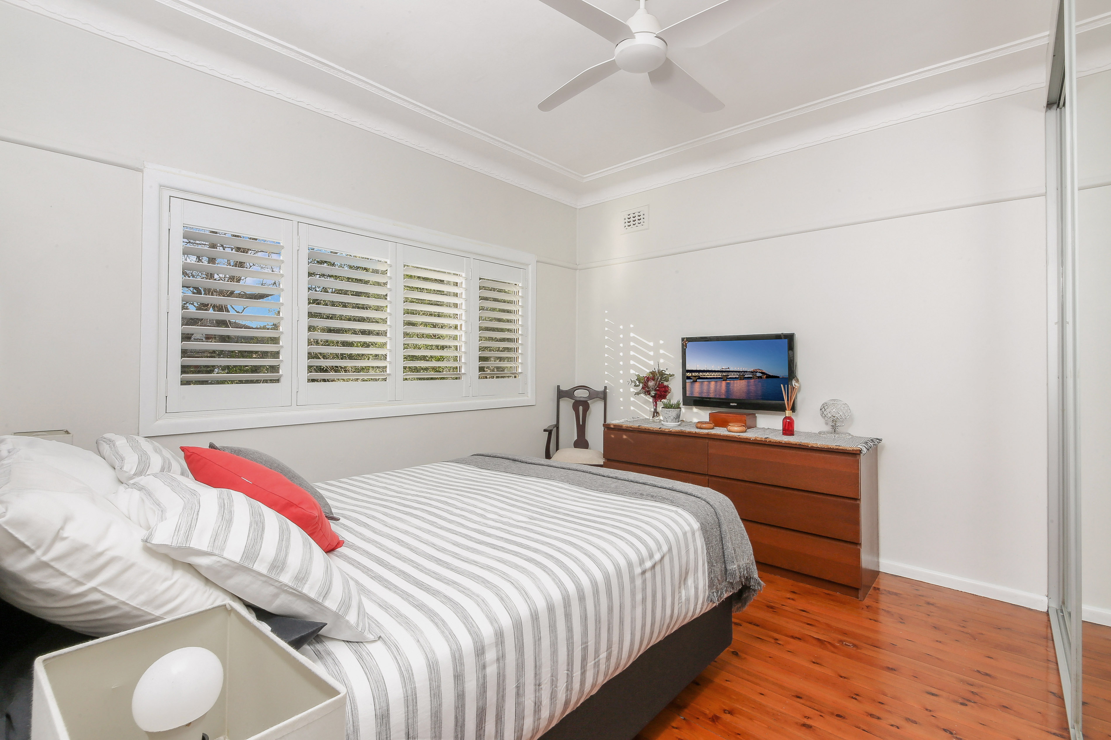 32 NORTHCOTE RD, GREENACRE NSW 2190, 0 Kuwarto, 0 Banyo, House