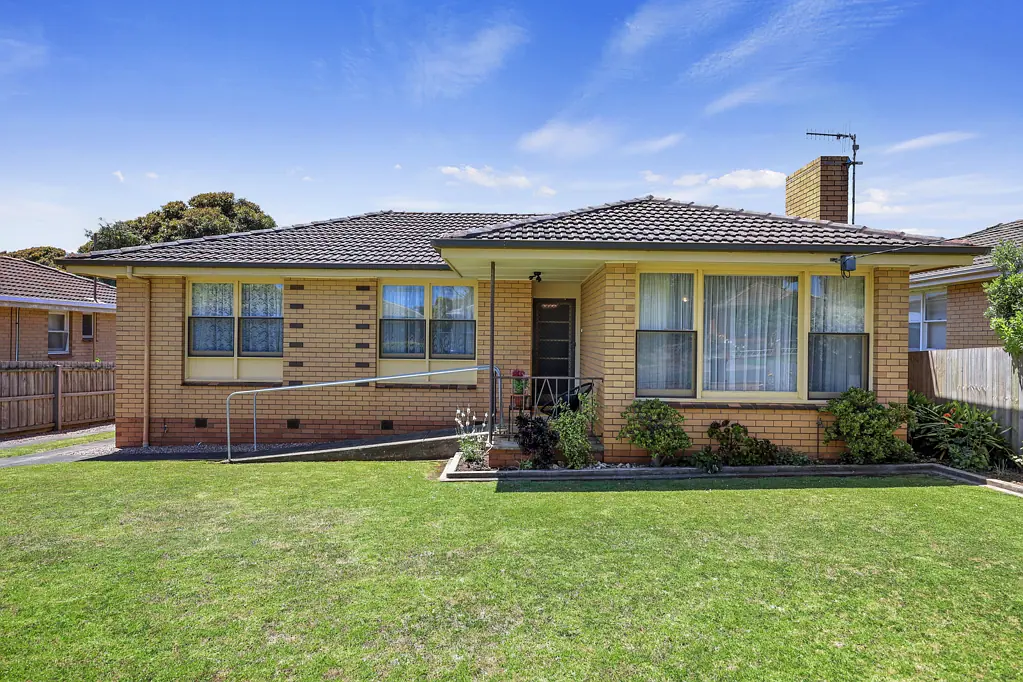 12 Reginald Grove, Warrnambool, VIC 3280