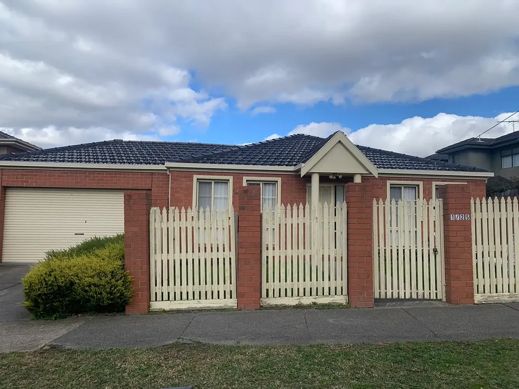 Spacious, Low-Maintenance Home in a Prime Reservoir Location