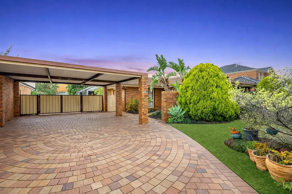 12 Lydhurst Court, Hoppers Crossing, VIC 3029
