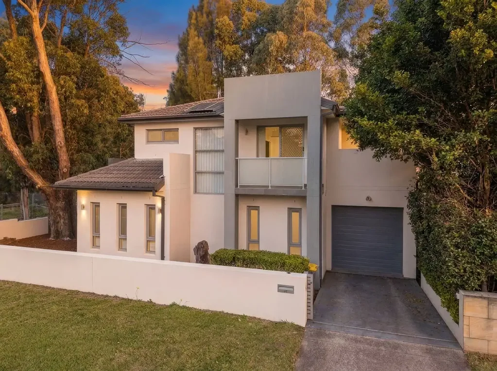 Riverwood 4房 独立式全砖家庭住宅，宽敞、时尚、便利 Freestanding Full-Brick Family Home with Space, Style & Convenience