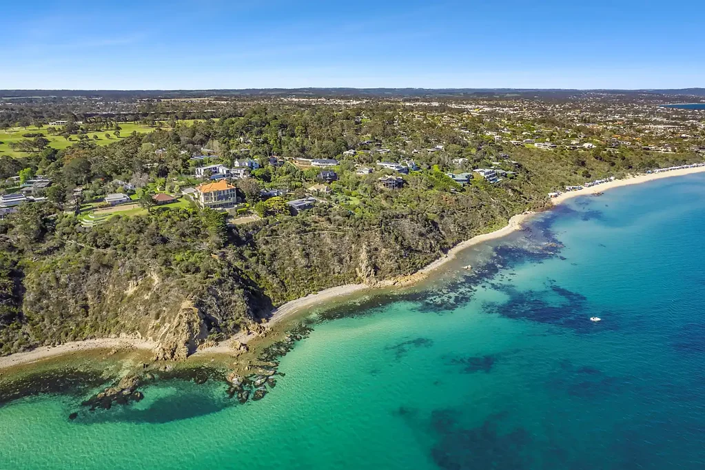 4 Kalimna Drive, Mornington, VIC 3931