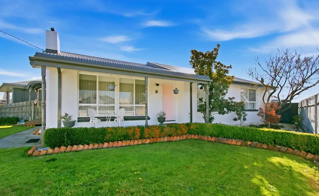 Classic Charm, Modern Comfort - Right Here In Traralgon