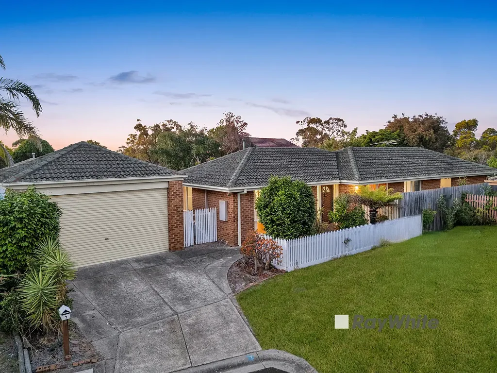 7 Tussock Court, Frankston, VIC 3199
