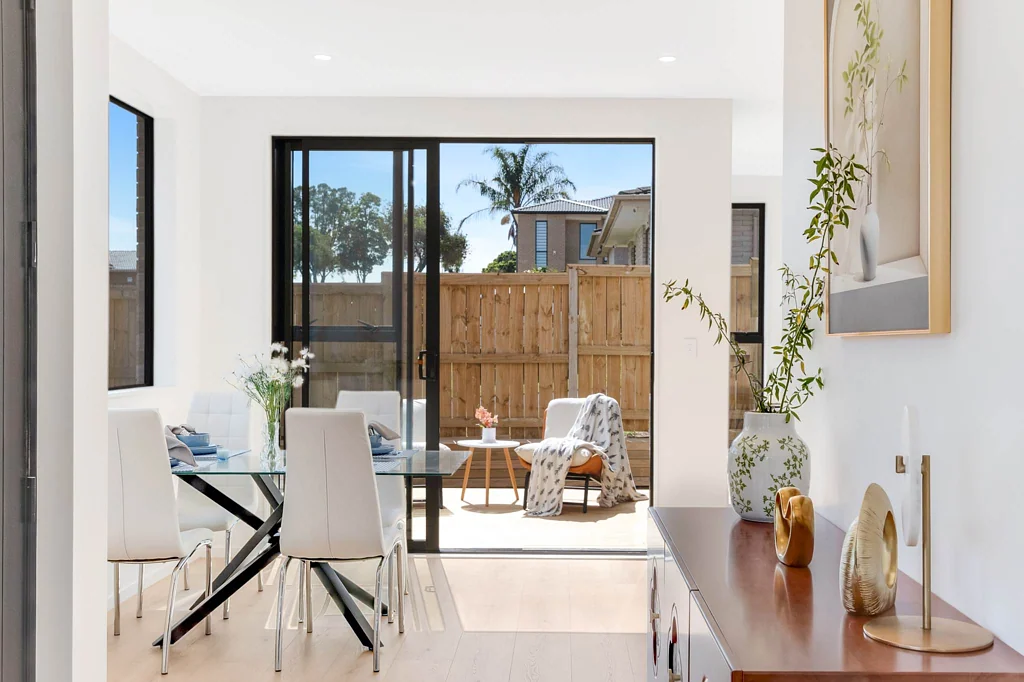 Lot 1/3 Jillteresa Crescent, Half Moon Bay, Manukau City, Auckland