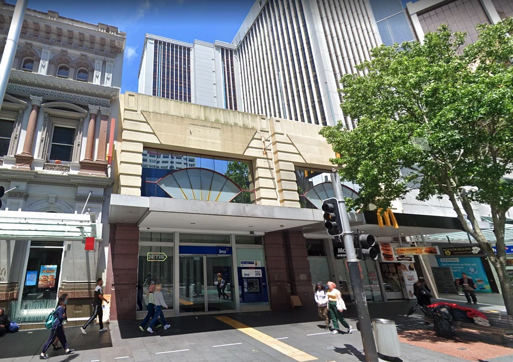 Auckland Central  Premium retail space on Queen Street