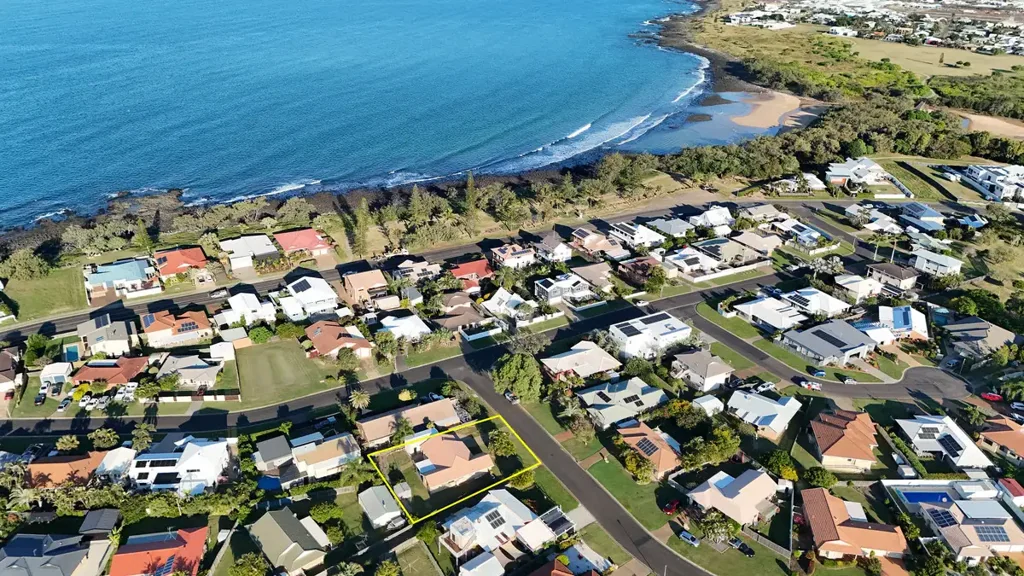 22 Pacific Court, Bargara, QLD 4670
