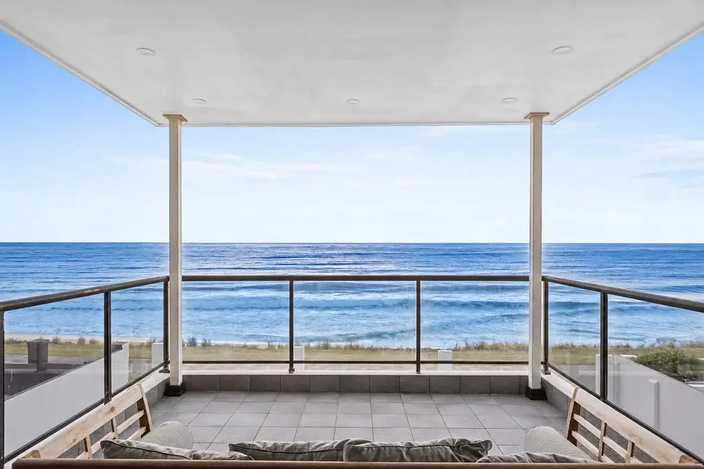 Warilla 4Zimmer Absolute Beachfront Luxury with Uninterrupted Ocean Views