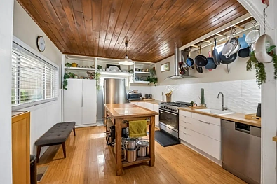76 EAGLEHAWK ROAD, IRONBARK, 0房, 0浴, House