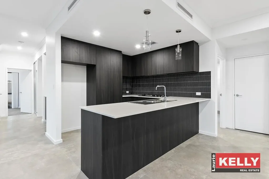 Rivervale 4 Bedroom NEW LUXURY TWO STOREY ESTATE DEVELOPMENT!