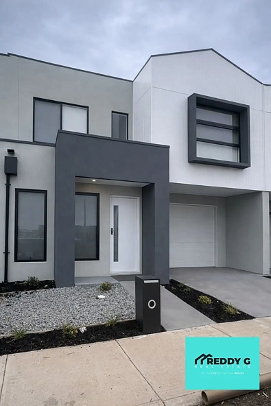 18 Attraction Way, Mambourin, VIC 3024, 4 Bedrooms, 2 Bathrooms, Townhouse