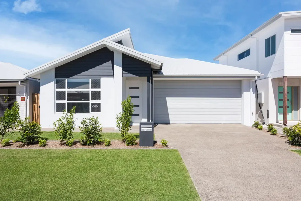 Stunning 4 Bedroom Family Home with Media Room!