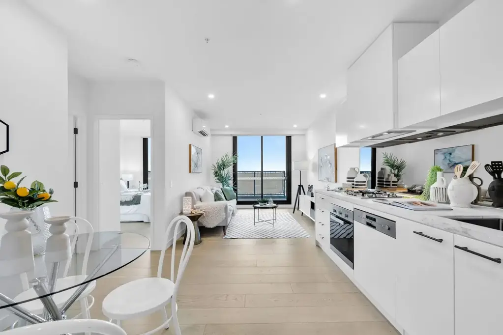 Clayton 2Habitaciones The Brief: Prime Investment Opportunity with Fixed-Term Lease