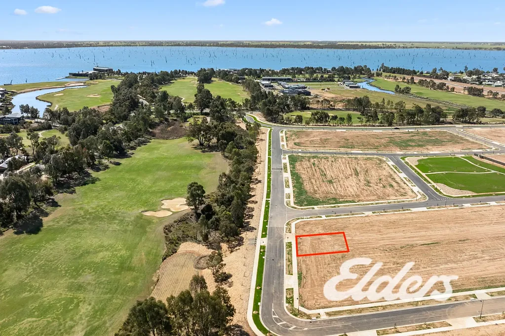 Yarrawonga DREAM ABODE AWAITS IN GOLFING ESTATE!