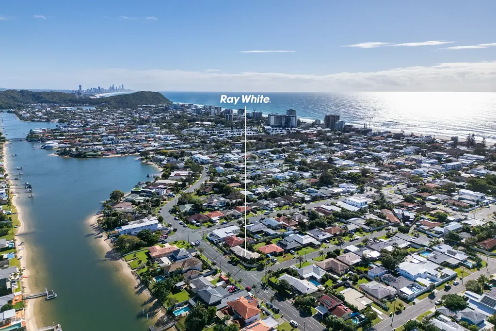49 Denawen Street, Palm Beach, QLD 4221