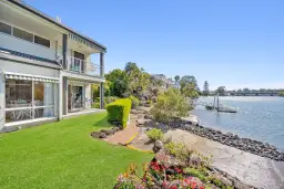 8/14 Wilpark Crescent, Currumbin Waters