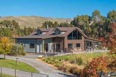 Riverlands 4chambre Lifestyle Living with Versatility and Rural Charm