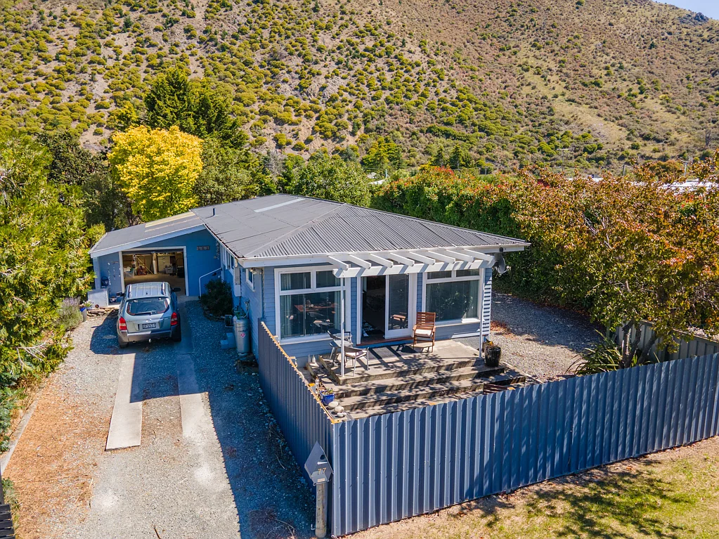 77 Bledisloe Street, Kurow, Canterbury